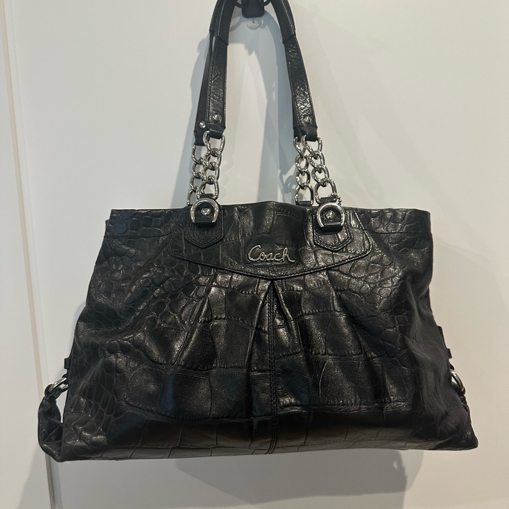 Coach Ashley Croco Embossed Black
Leather Carry All Satchel G1175-F17661